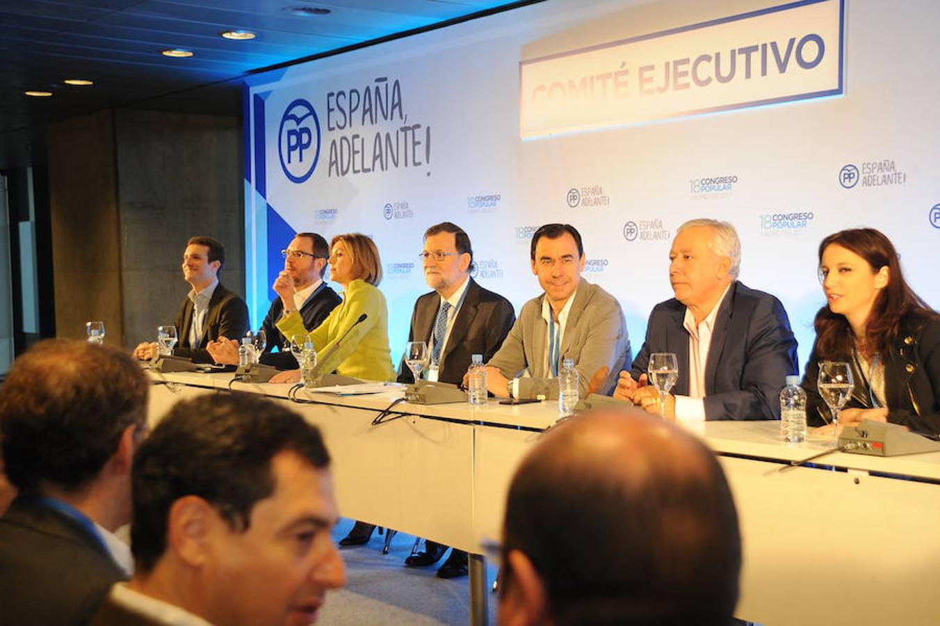 La representación asturiana en la tercera jornada del Congreso Nacional del PP