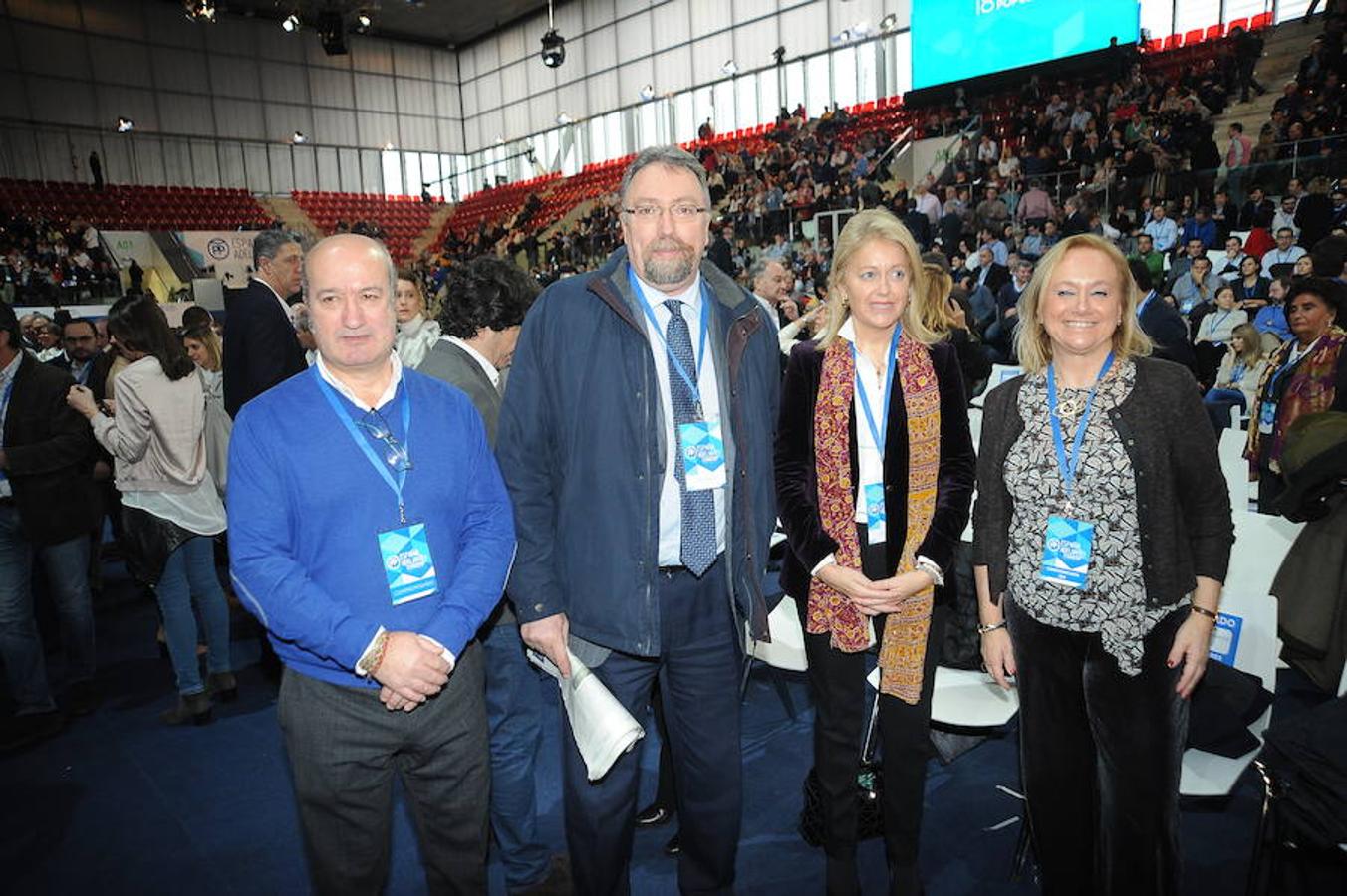La representación asturiana en la tercera jornada del Congreso Nacional del PP