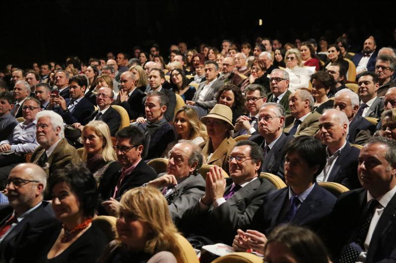 Los asistentes a los premios de EL COMERCIO (II)