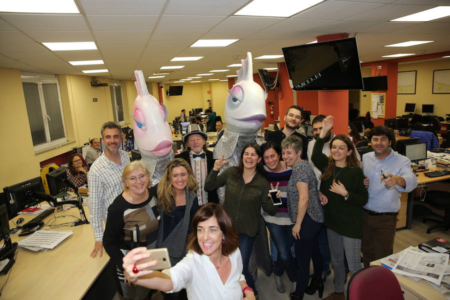 Las sardinas visitan EL COMERCIO