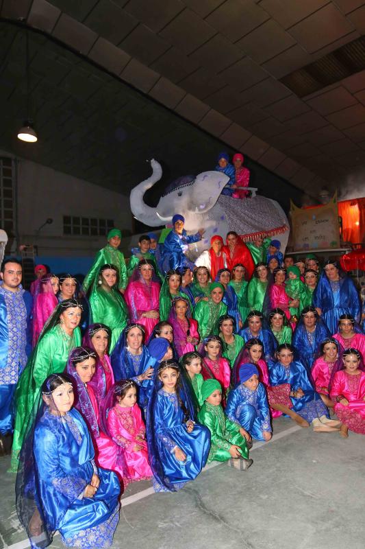 Ribadesella estalla con el Antroxu