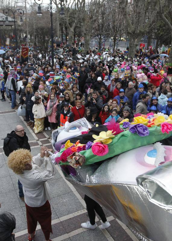 Gijón despide a sus sardinas