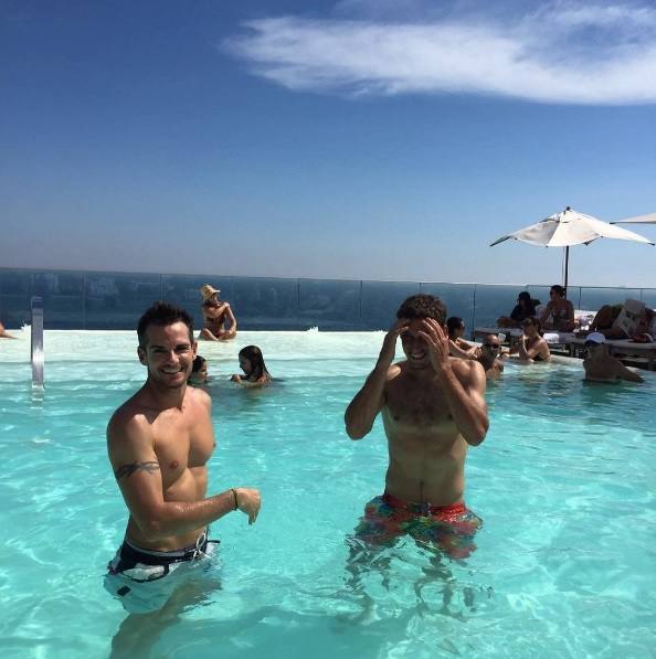 Pablo Carreño. En una piscina en Río de Janeiro y apoyando una causa solidaria en favor de los más pequeños.