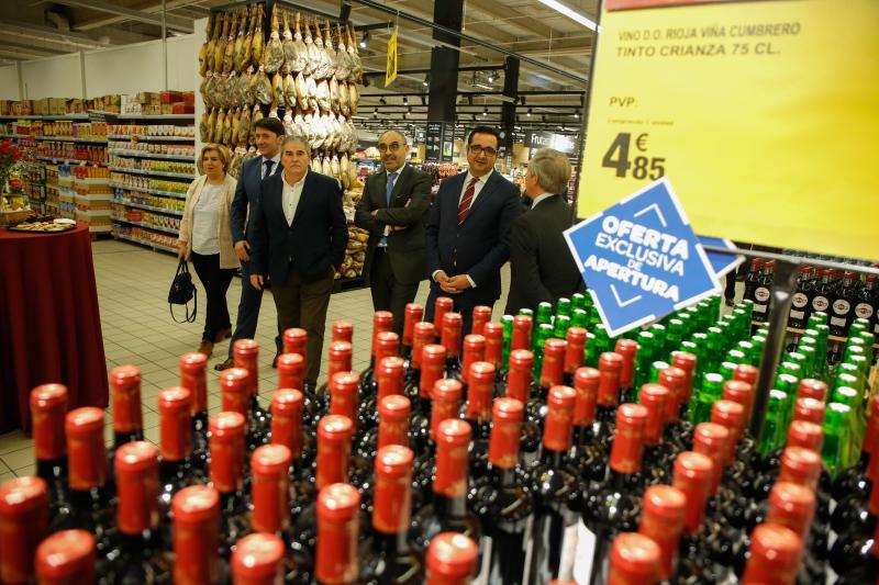 Carrefour inaugura su hipermercado de Mieres
