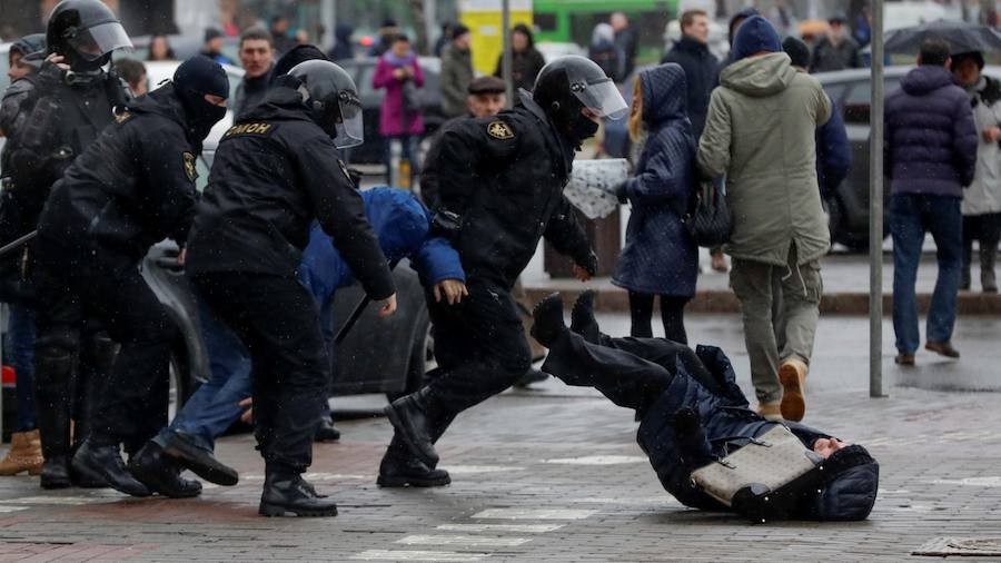 Violencia policial en Bielorrusia