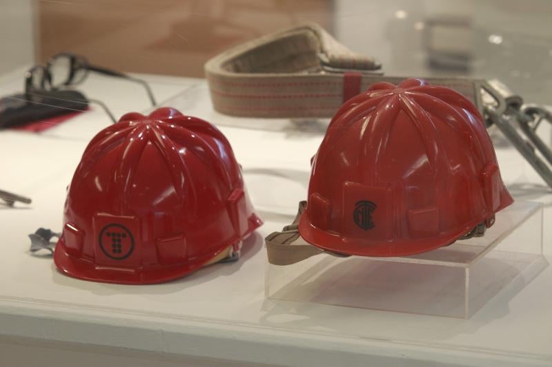 Exposición En línea con la seguridad en Oviedo