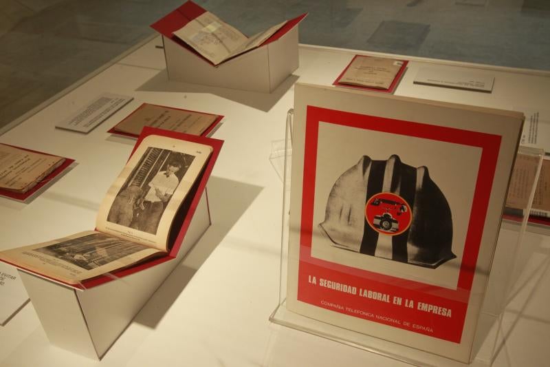 Exposición En línea con la seguridad en Oviedo