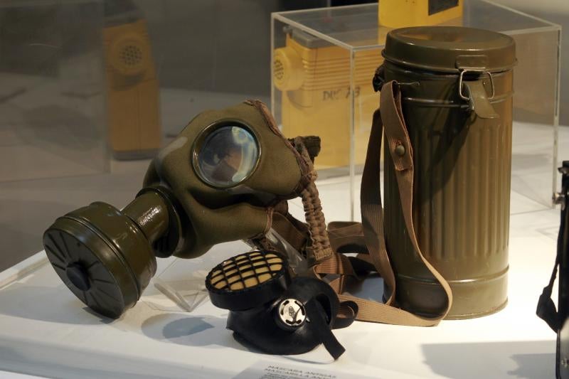 Exposición En línea con la seguridad en Oviedo