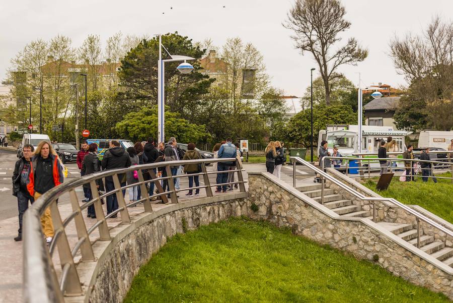 Viernes Santo de lleno turístico en Asturias pese a las nubes