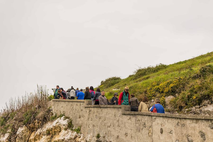 Viernes Santo de lleno turístico en Asturias pese a las nubes