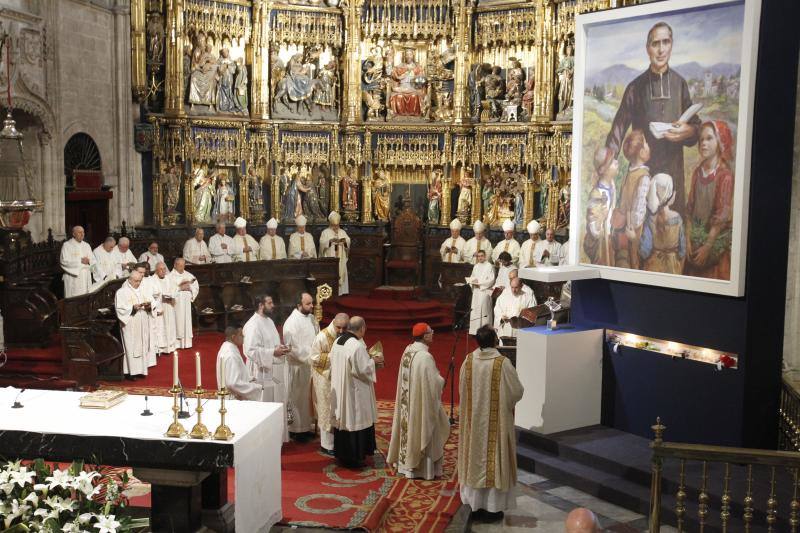 Beatificación en la catedral de Oviedo de Luis Ormières