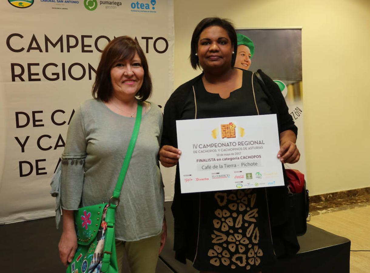 IV Campeonato Regional de Cachopos y Cachopinos de Asturias. Finalista en categoría Cachopos: Café de la Tierra - Pichote