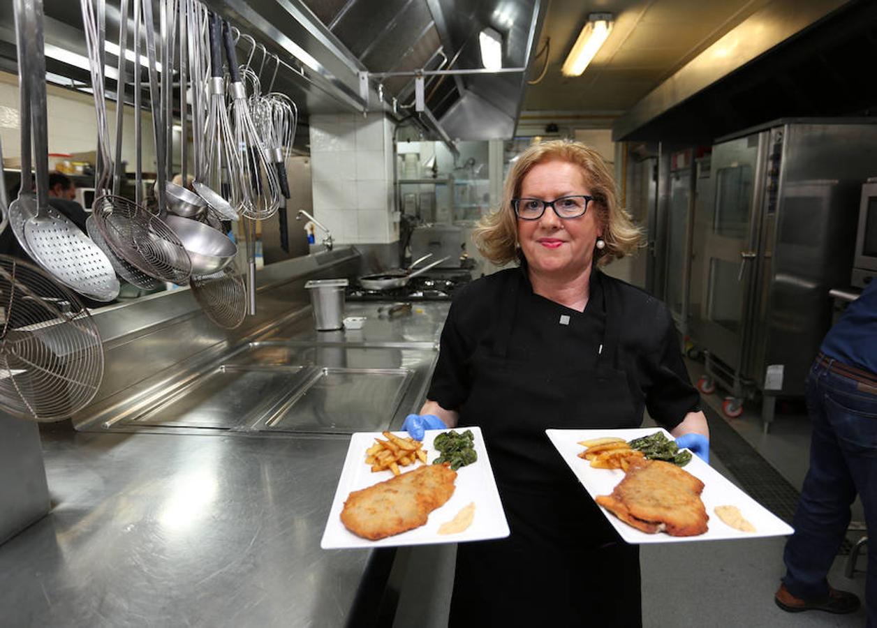 IV Campeonato Regional de Cachopos y Cachopinos de Asturias. El restaurante La Mar y Morena, en la categoría de cachopos, y Vinoteo, en cachopinos, se proclaman vencedores en el concurso regional de ELCOMERCIO