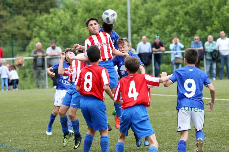 El derbi de alevines, en imágenes