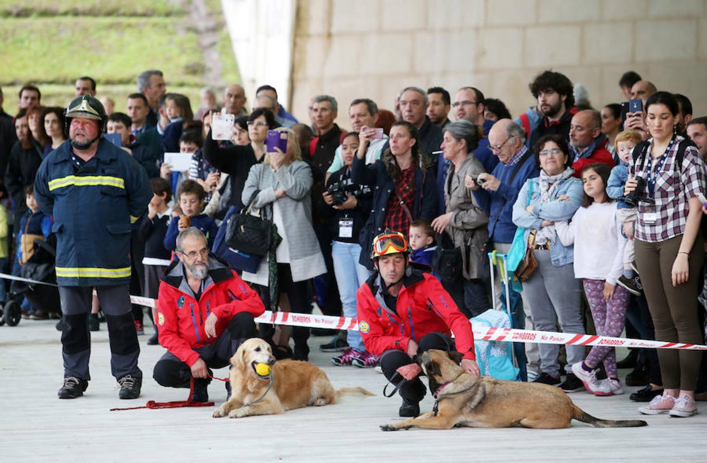 Bomberos de todo el mundo se reúnen en Oviedo