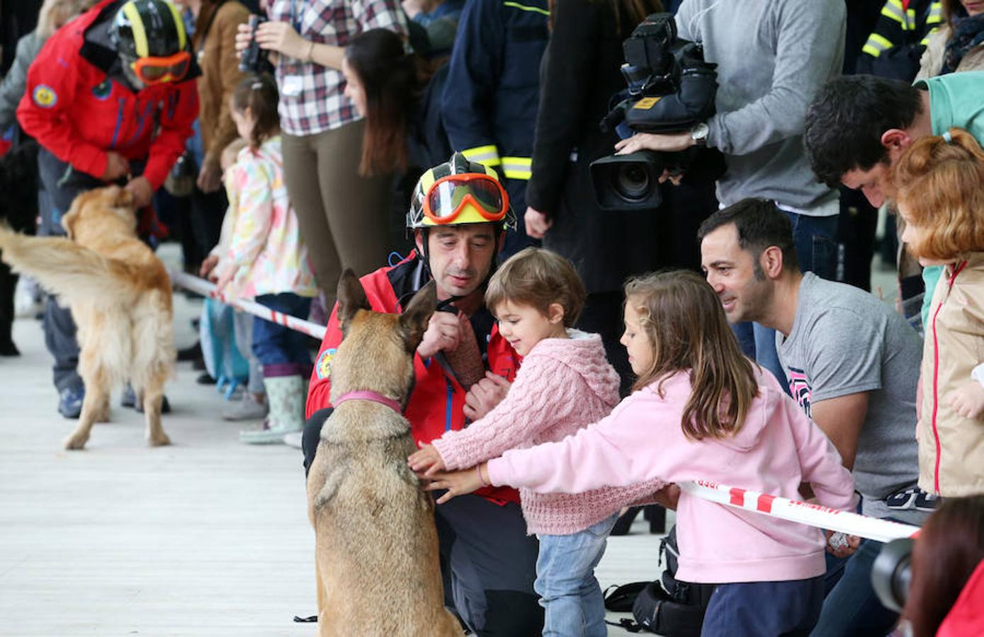 Bomberos de todo el mundo se reúnen en Oviedo