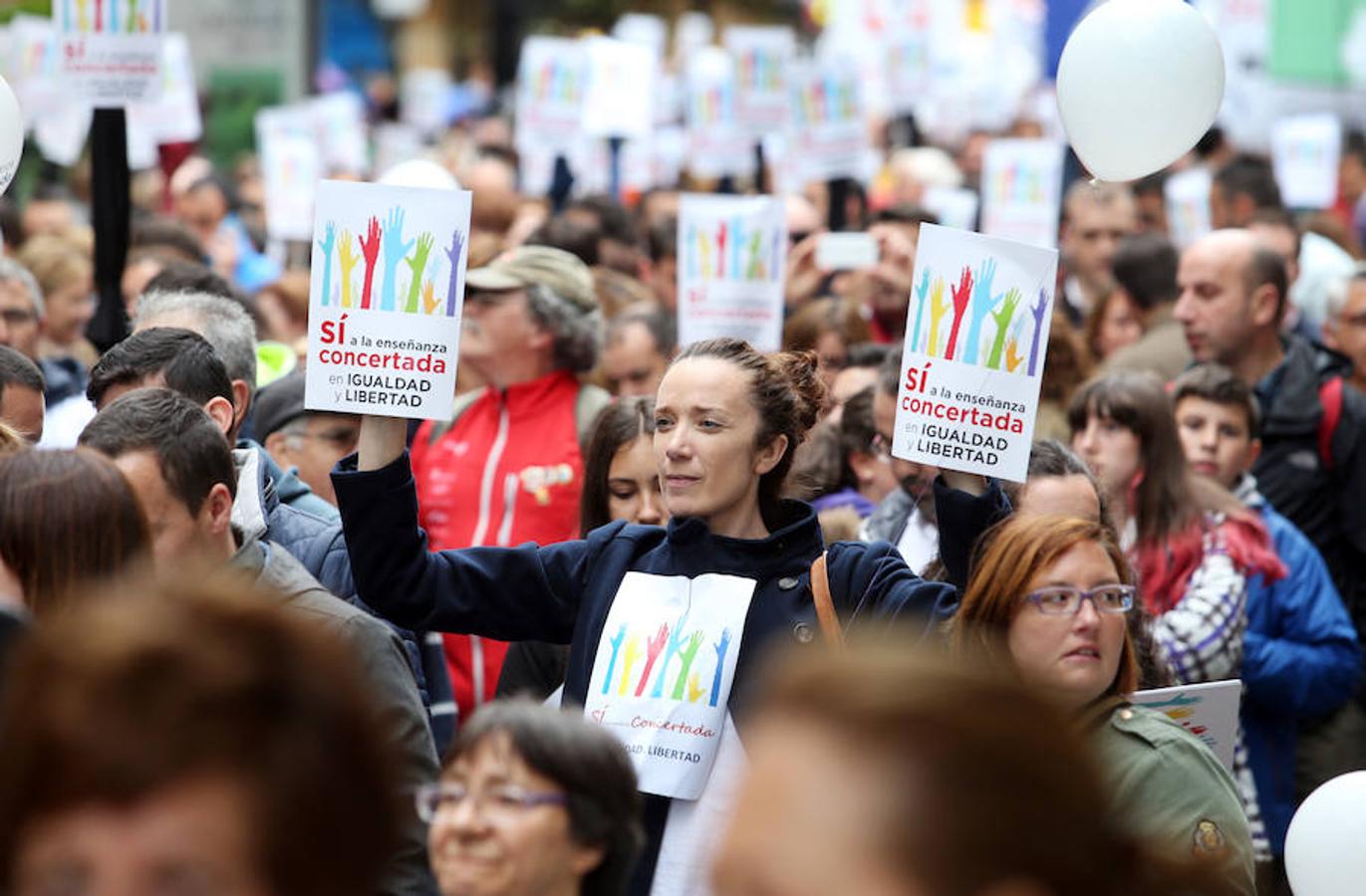 Manifestación de la enseñanza concertada de Asturias