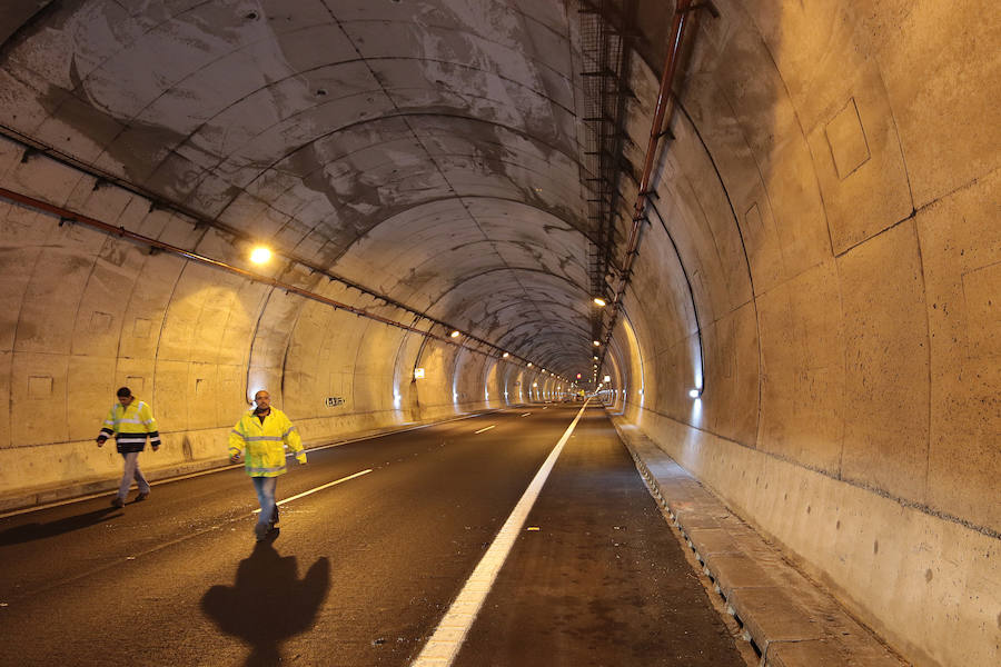 Simulacro de incendio en los túneles de Fabar