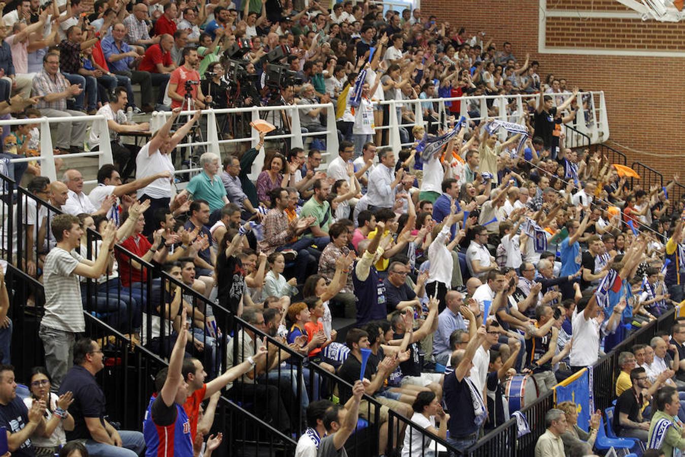 ¿Estuviste en el Unión Financiera - Palencia? ¡Búscate!
