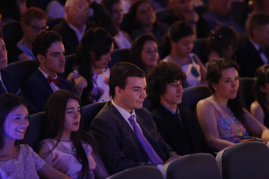 Despedida de los bachilleres del Montevil