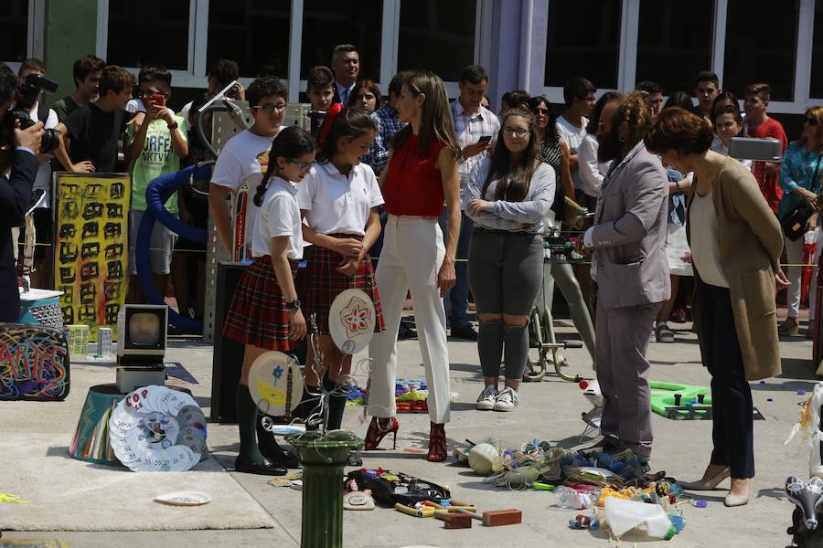 La Reina Letizia visita el IES Jerónimo González de Sama de Langreo