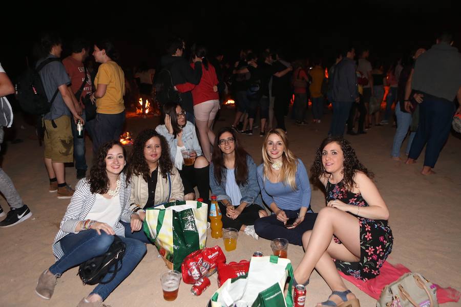 Hoguera de San Juan en Gijón