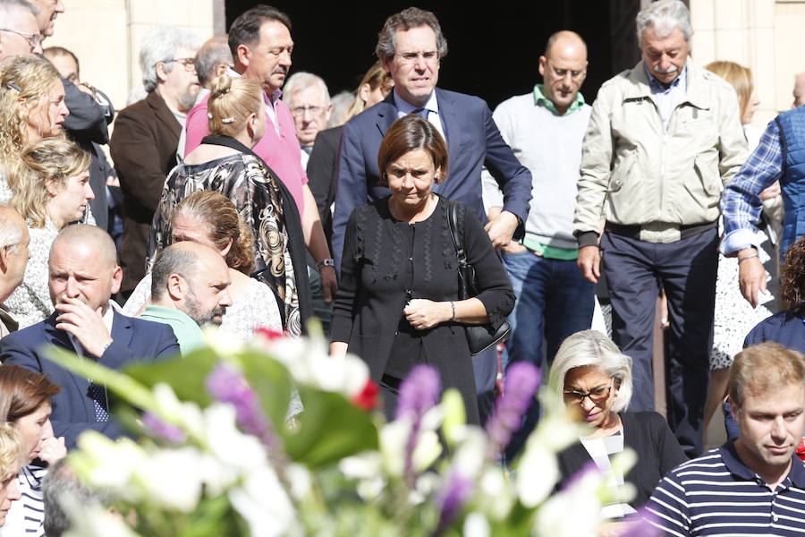 Gijón llora a Elías García en su despedida