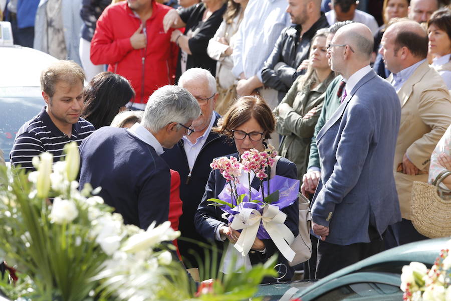 Gijón llora a Elías García en su despedida