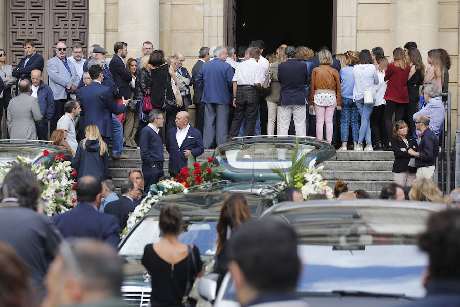 Gijón llora a Elías García en su despedida