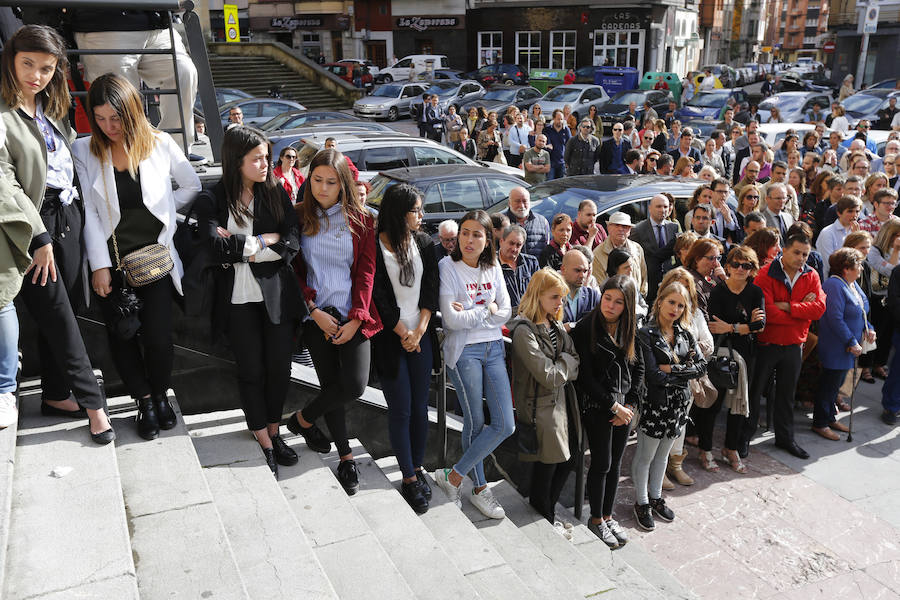 Gijón llora a Elías García en su despedida