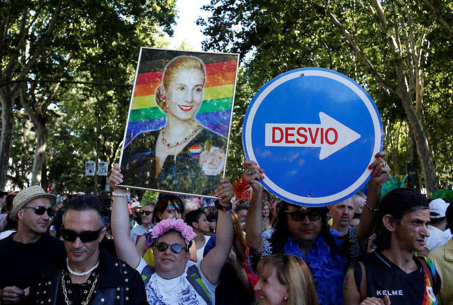 El arcoíris inunda Madrid. La capital española se convierte en el centro del mundo gay.