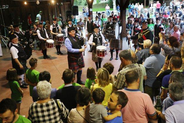 La gaita reina en el Muséu del Pueblo d'Asturies