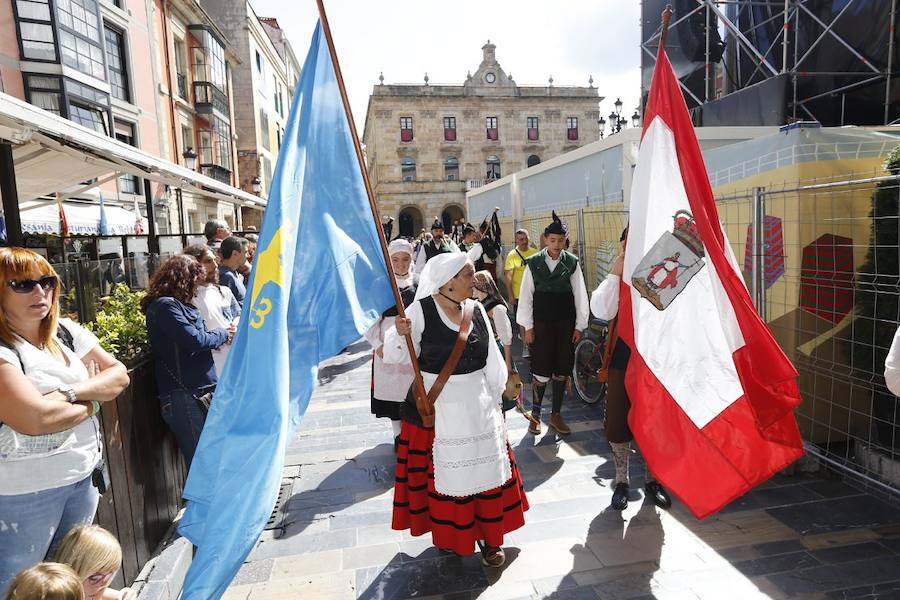 Jira campestre en el Cerro para celebrar el Día d&#039;Asturies