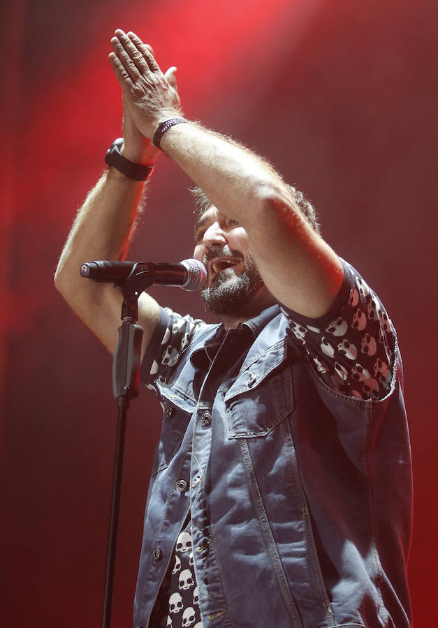 Lleno total en Poniente al ritmo de Antonio Orozco