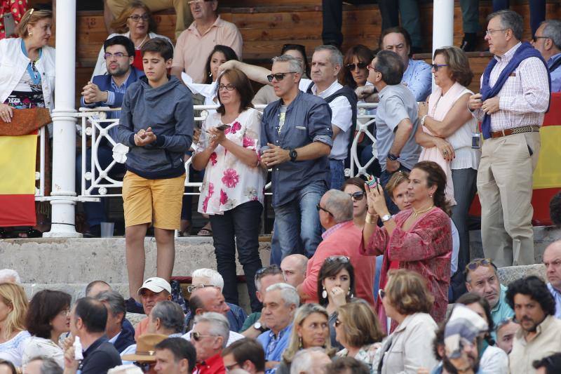 ¿Estuviste en la jornada inaugural de la Feria taurina de Begoña de Gijón? ¡Búscate!