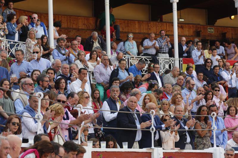 ¿Estuviste en la jornada inaugural de la Feria taurina de Begoña de Gijón? ¡Búscate!