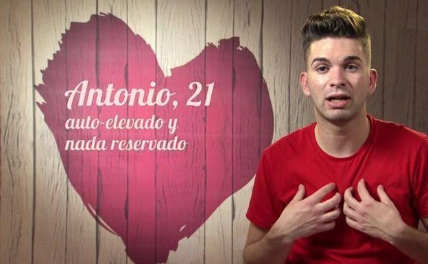 El último 'fichaje' de First Dates: «Soy perfecto»