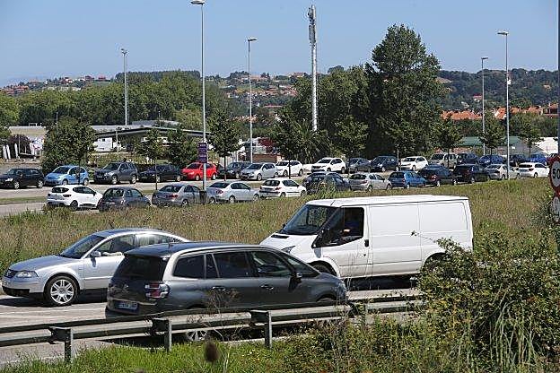 Colisión en cadena en los accesos por Viesques