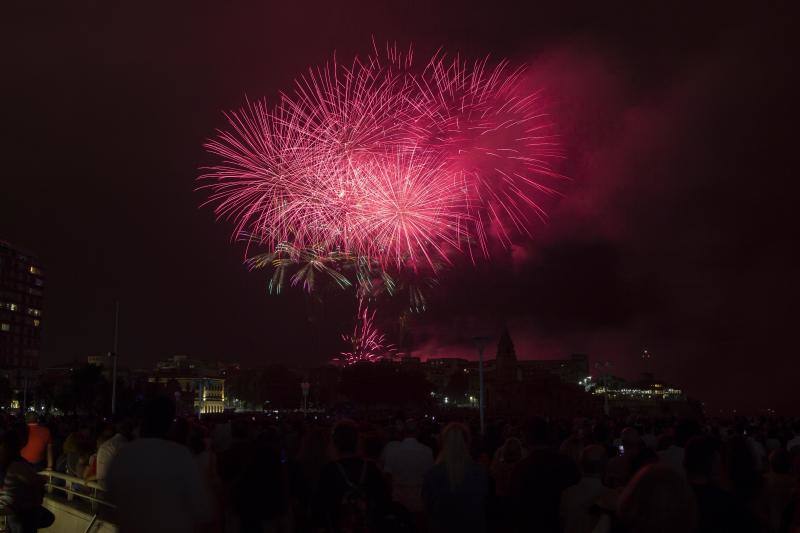 Así se vieron los fuegos de Gijón