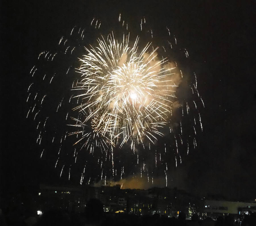 Así se vieron los fuegos de Gijón