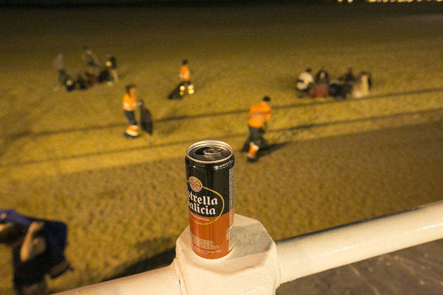 Así amaneció Gijón tras la fiesta de los Fuegos