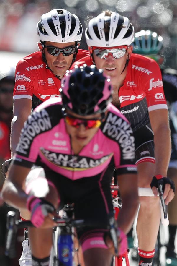 Las mejores imágenes de la 3ª etapa de la Vuelta a españa que ha permitido a Chris Froome vestirse de rojo.