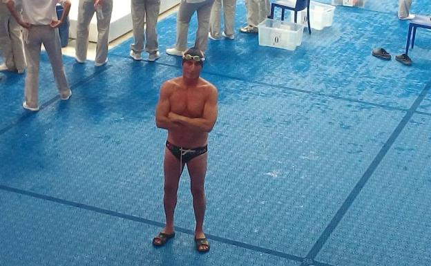 Antonio, en la piscina Duma Arena de Budapest, en el Campeonato del Mundo Master de Natación 