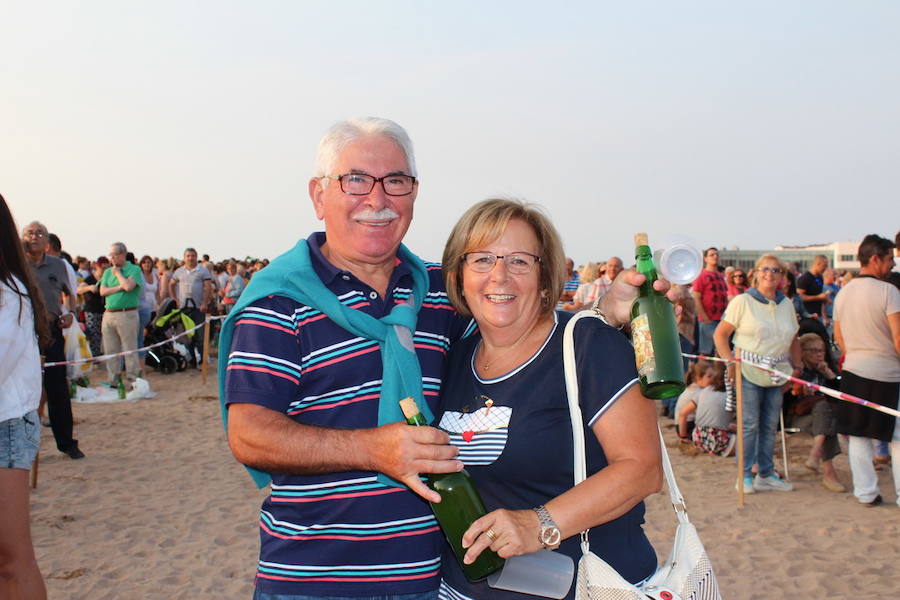 ¿Estuviste en el récord de escanciado simultáneo de 2017? ¡Búscate! (4)