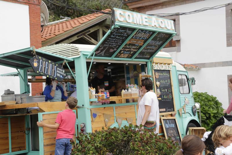 La localidad acoge el festival de las food trucks con varios puestos con menús aptos para intolerancias alimentarias