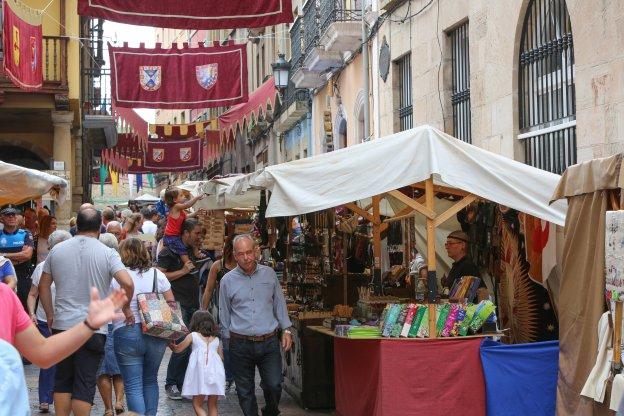 Aspecto que presentaba ayer el Mercado Medieval. 