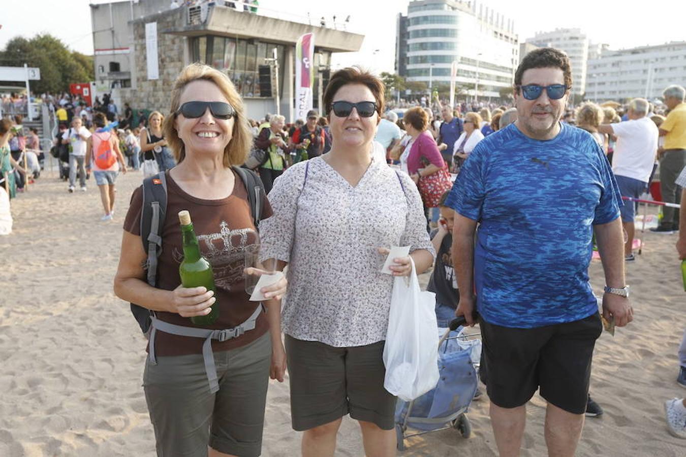 ¿Estuviste en el récord de escanciado simultáneo de 2017? ¡Búscate! (9)