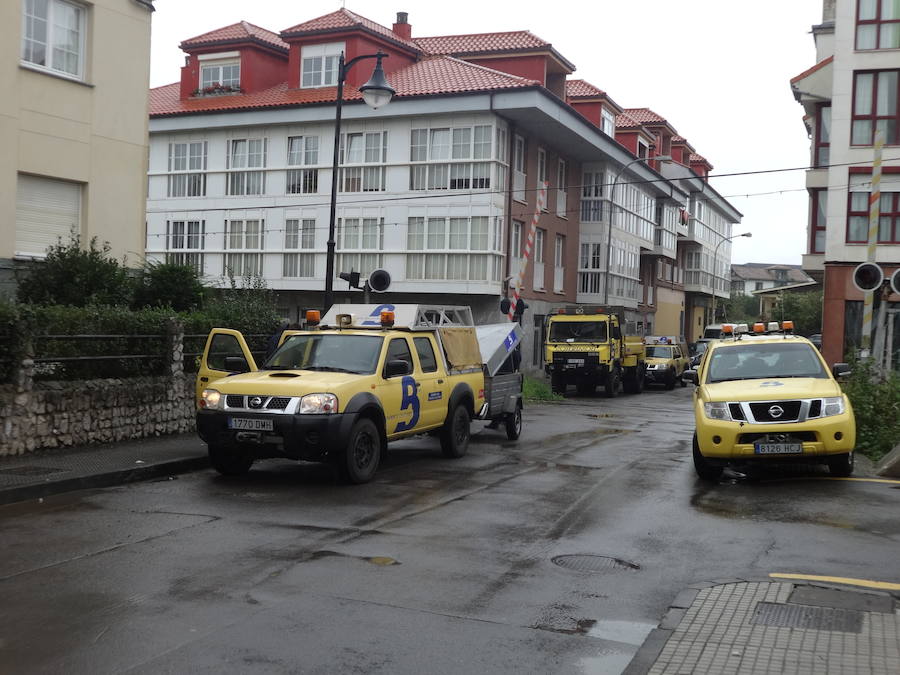 Las fuertes lluvias provocan inundaciones en Llanes