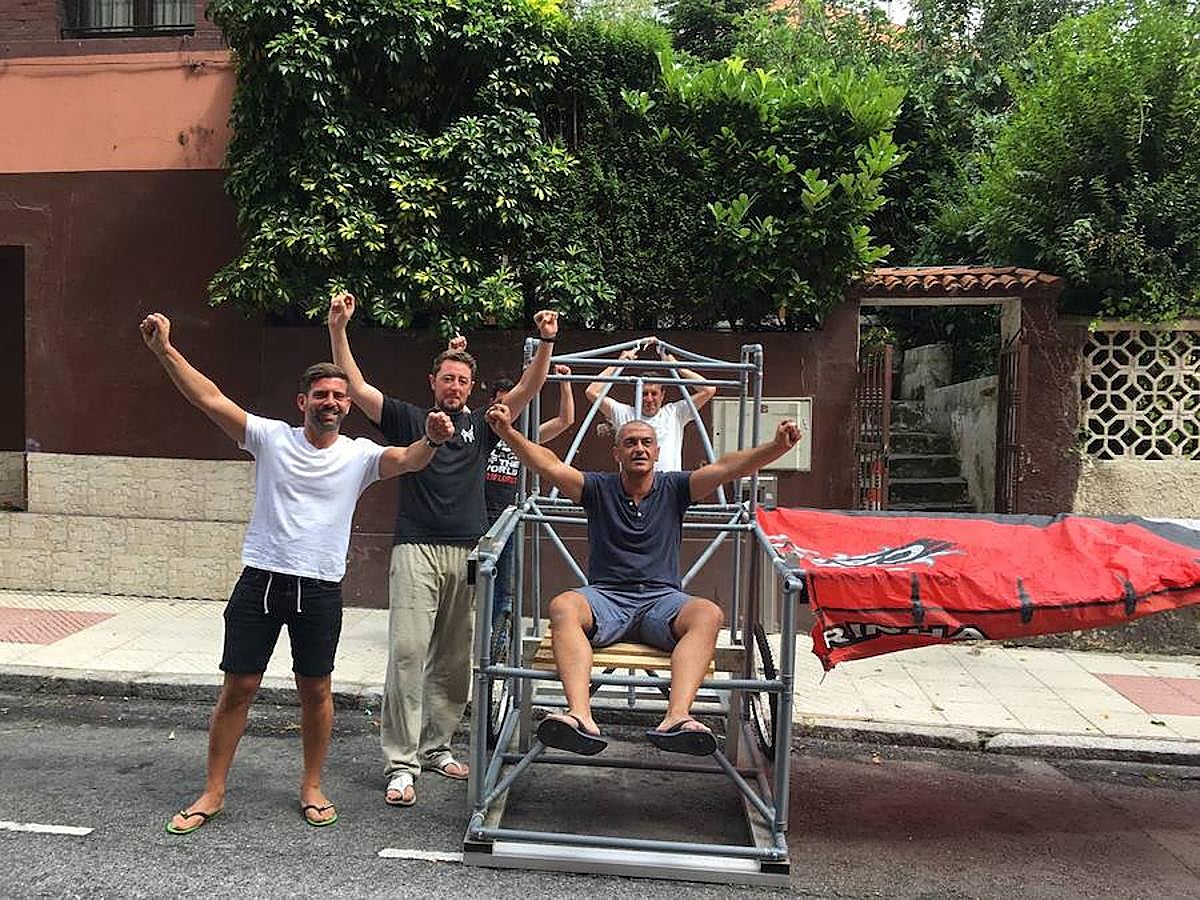 Eliavión 1. Oviedo. Miembros. José Antonio Sánchez, Ángel Calvo, Jesús Campillo, Alberto Calvo y Antonio Menéndez.