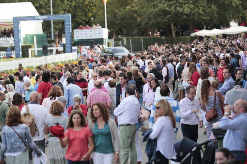 ¿Estuviste en la fiesta del Concurso Hípico de Las Mestas? ¡Búscate!